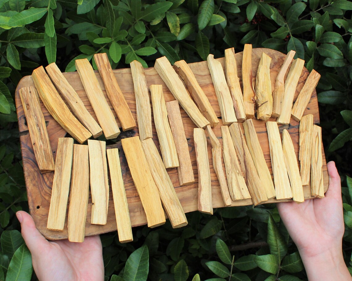 5 Premium Palo Santo sticks